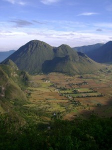 The Pululahua crater © Carmen Cristina Carpio Tobar