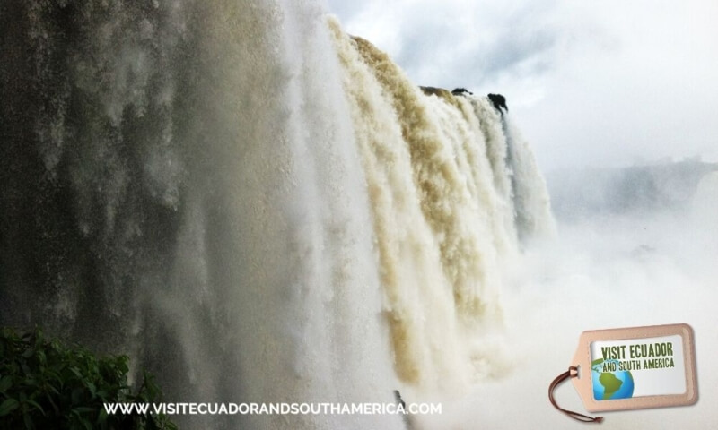 Mesmerizing vistas await you at Foz do Iguaçu