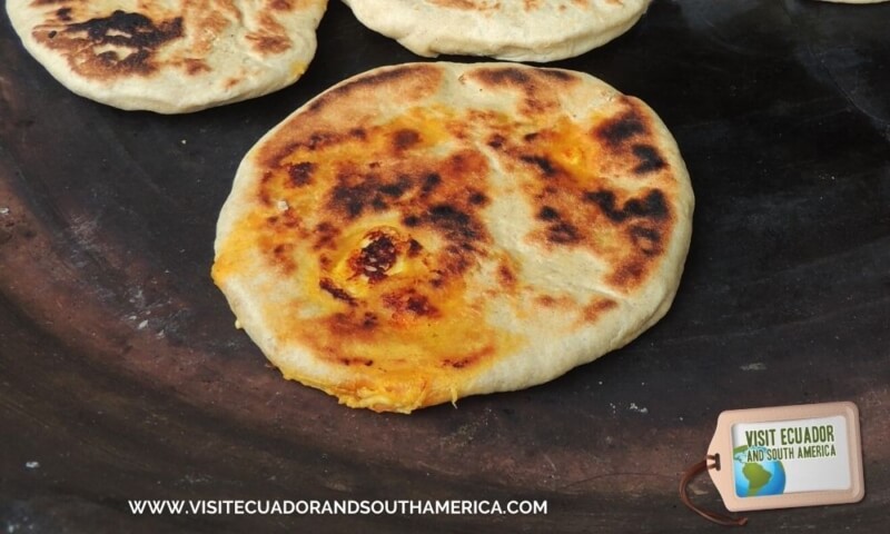 Ecuadorian street food tortilla de maiz Ecuador (2)