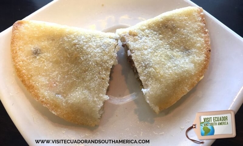 Ecuadorian street food empanadas empanada de viento verde morocho (3)