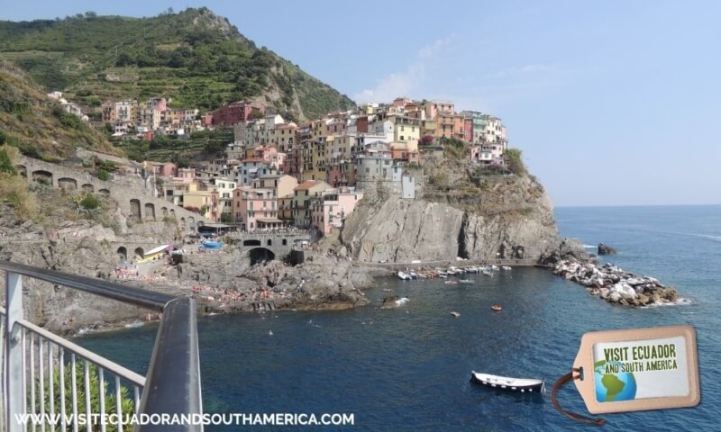 Riomaggiore Cinque Terre Italy (6)