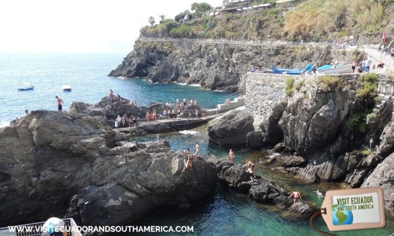 Riomaggiore Cinque Terre Italy (6)