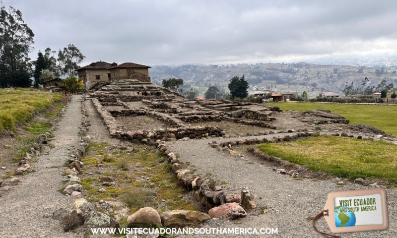 Baños del Inca at Coyoctor A History-Filled Stop on the Quito to Cuenca Road Trip (9)